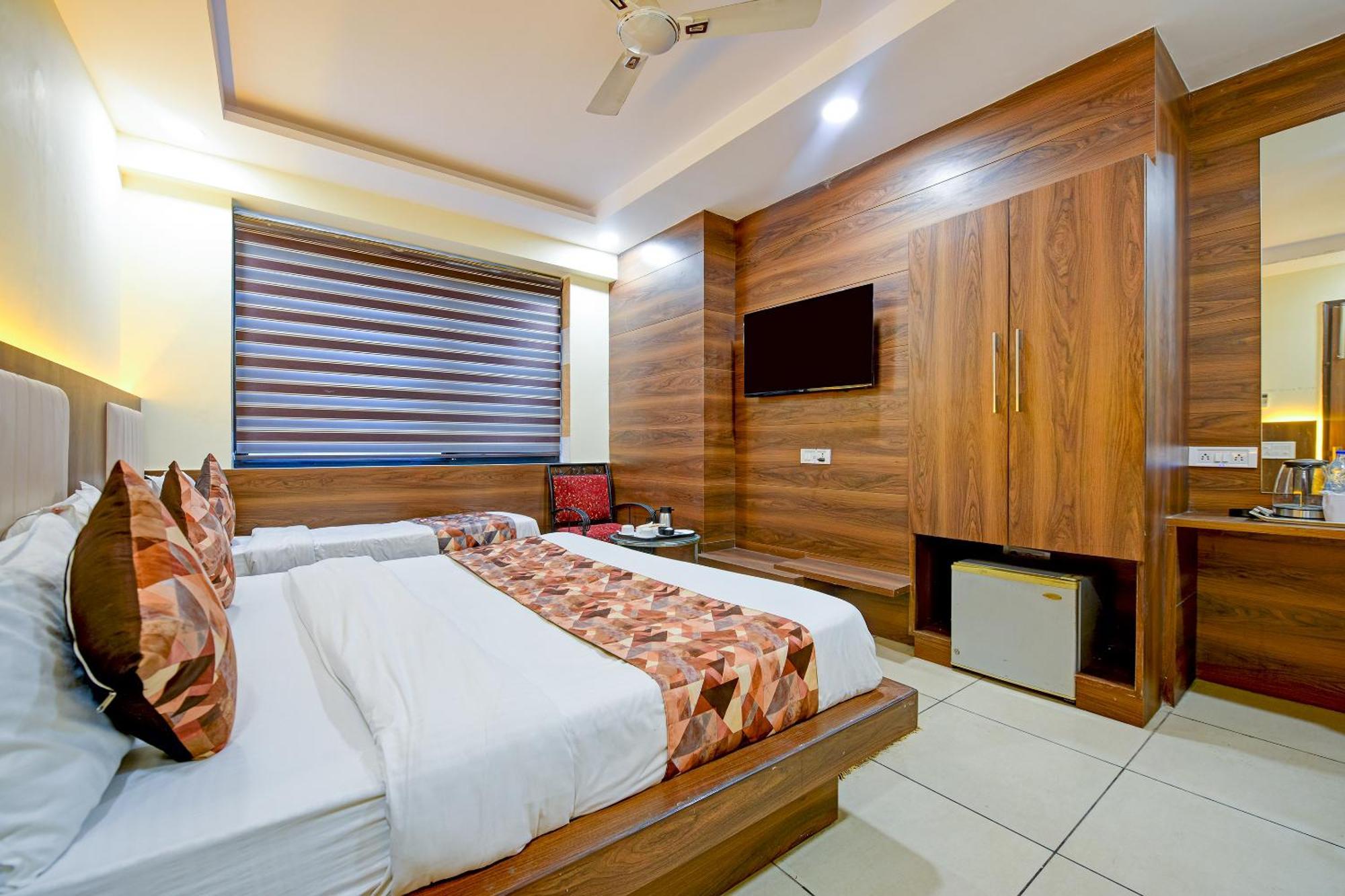 Hotel Le Grand - Walk-In From Rk Ashram Metro Station Νέο Δελχί Εξωτερικό φωτογραφία