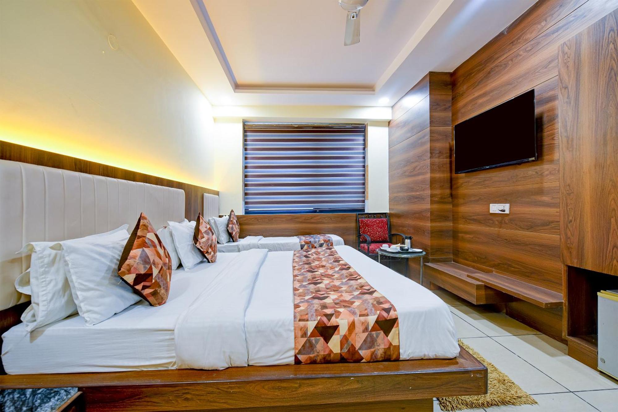 Hotel Le Grand - Walk-In From Rk Ashram Metro Station Νέο Δελχί Εξωτερικό φωτογραφία