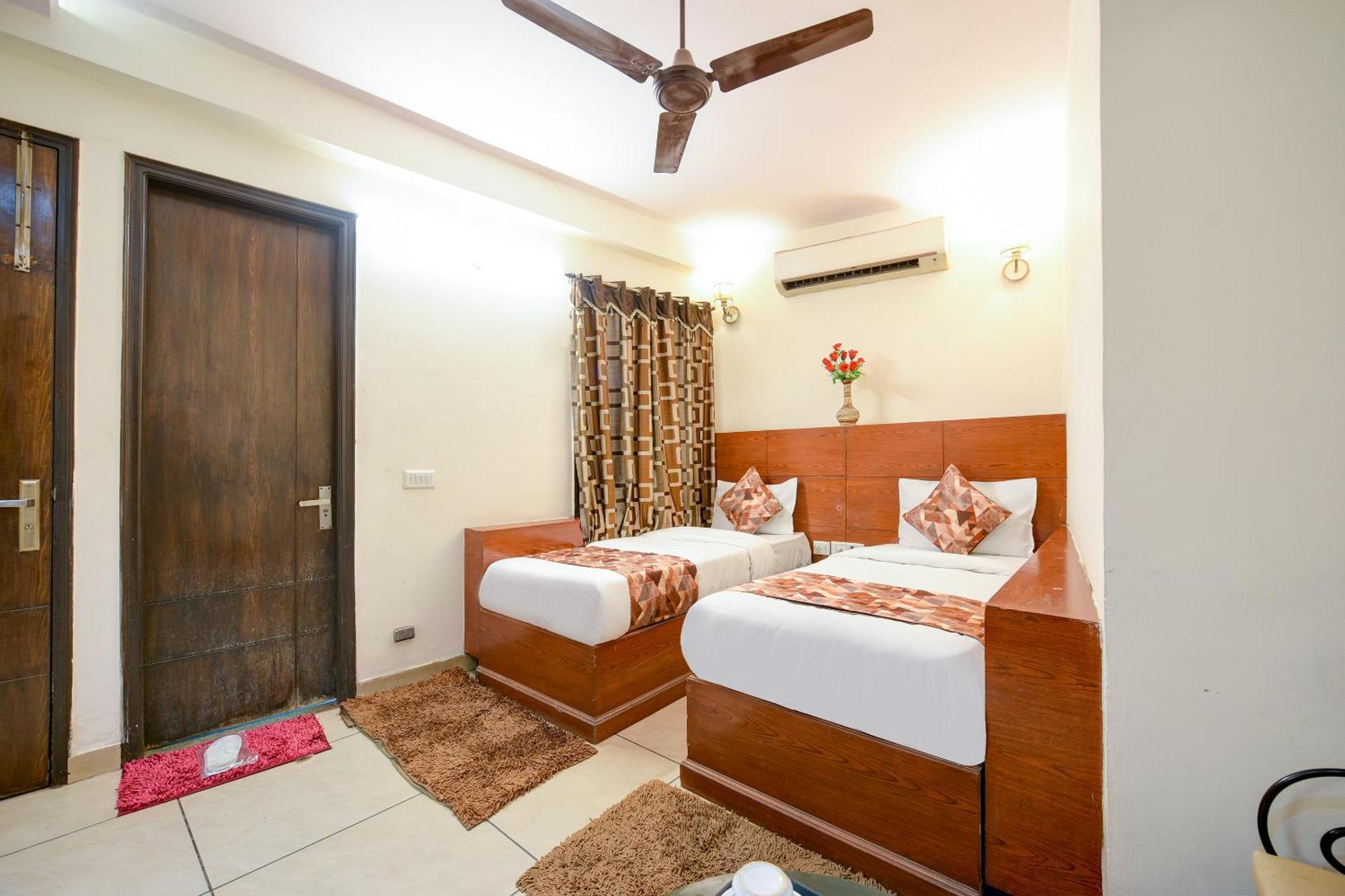 Hotel Le Grand - Walk-In From Rk Ashram Metro Station Νέο Δελχί Εξωτερικό φωτογραφία